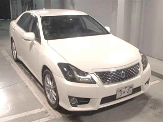TOYOTA CROWN 2010