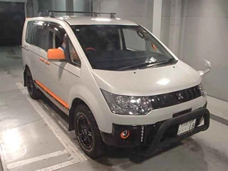 MITSUBISHI DELICA D5 2018