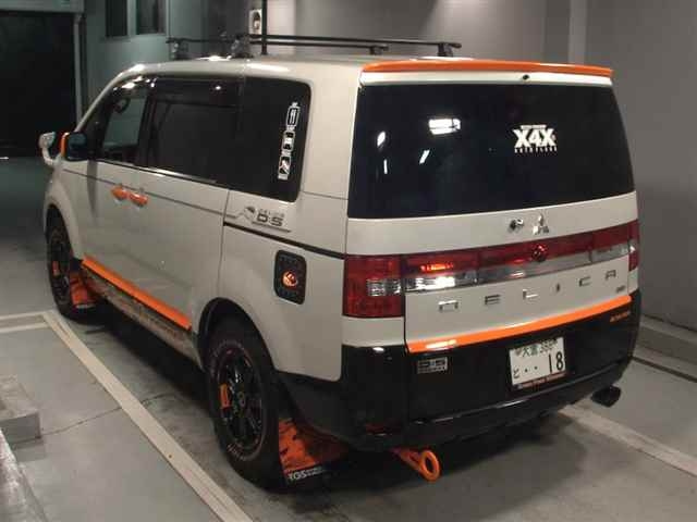 MITSUBISHI DELICA D5 2018