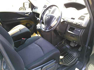 NISSAN SERENA 2012