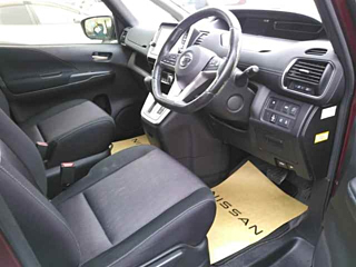 NISSAN SERENA 2017