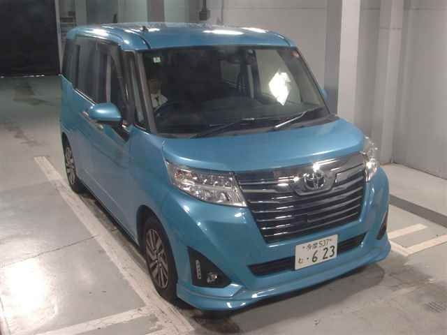 TOYOTA ROOMY 2018