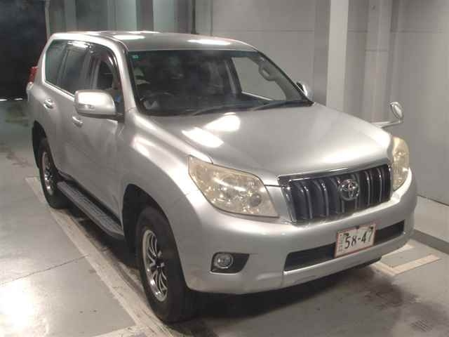 TOYOTA LAND CRUISER PRADO 2010