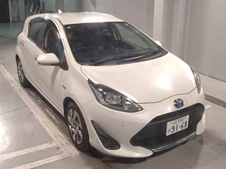 TOYOTA AQUA 2020