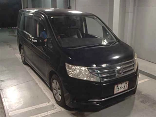 HONDA STEP WAGON 2012