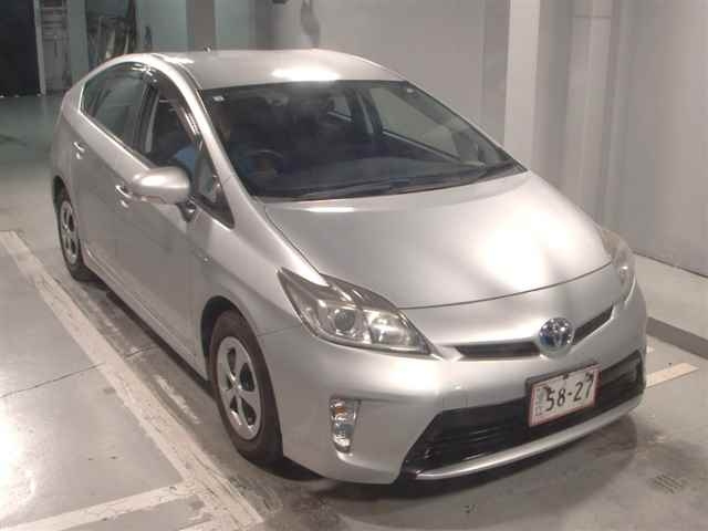 TOYOTA PRIUS 2012