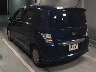 HONDA FREED 2012