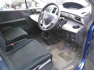 HONDA FREED 2012