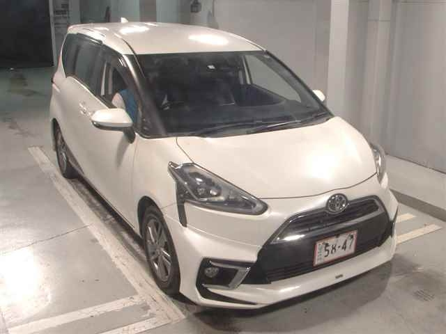 TOYOTA SIENTA 2018