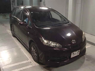 TOYOTA WISH 2011