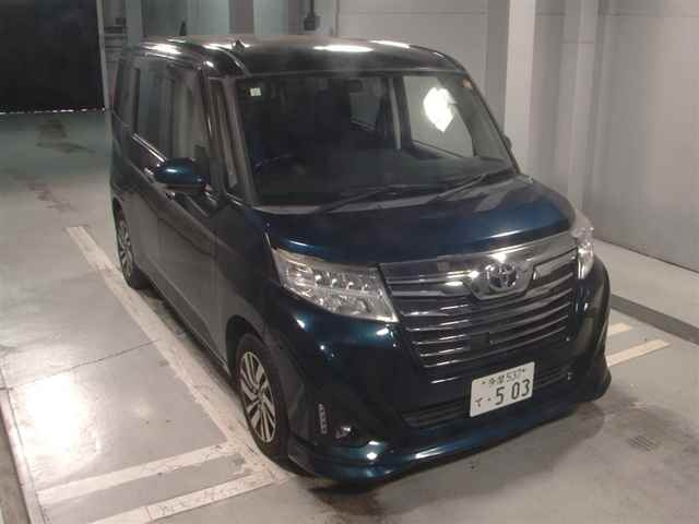 TOYOTA ROOMY 2017