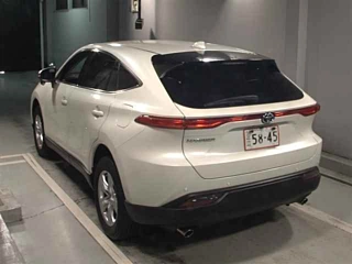TOYOTA HARRIER 2022