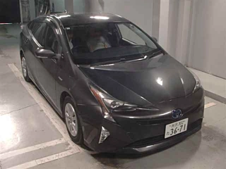 TOYOTA PRIUS 2015