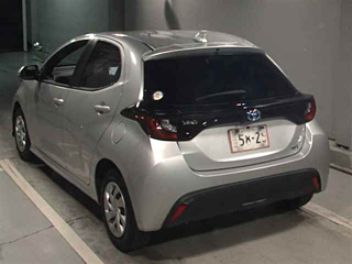 TOYOTA YARIS 2021