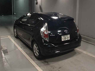 TOYOTA AQUA 2012