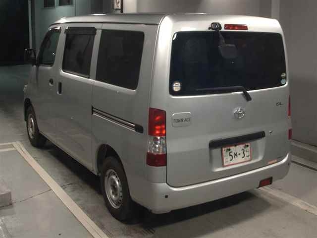 TOYOTA TOWN ACE VAN 2017