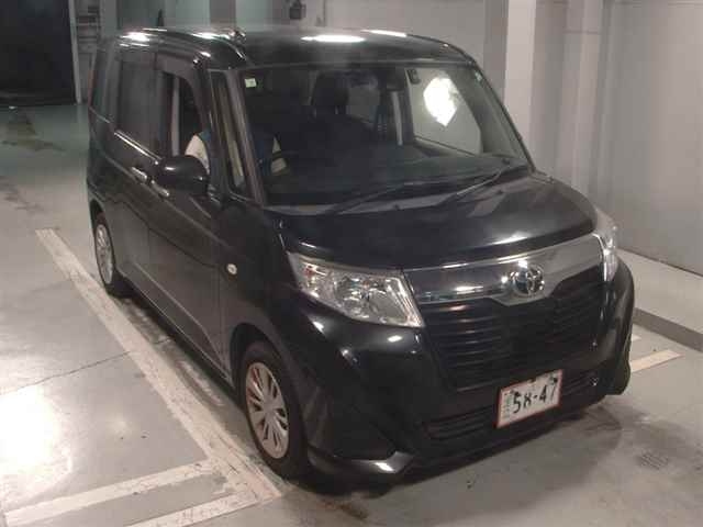 TOYOTA ROOMY 2018