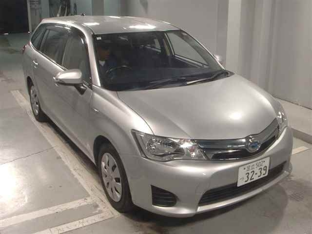 TOYOTA COROLLA FIELDER 2015