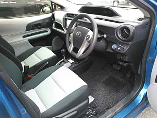 TOYOTA AQUA 2013