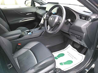 TOYOTA HARRIER 2022