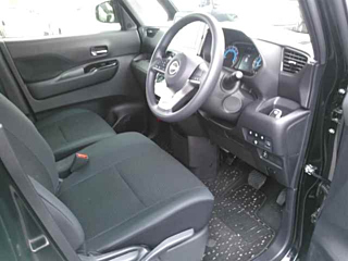 NISSAN ROOX 2025