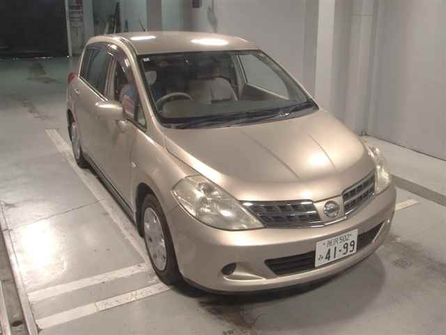 NISSAN TIIDA 2008