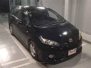 TOYOTA WISH 2011