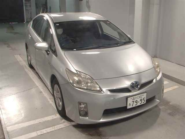 TOYOTA PRIUS 2010