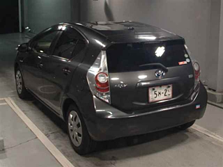 TOYOTA AQUA 2014