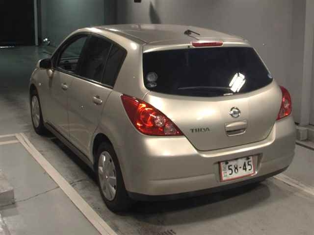 NISSAN TIIDA 2008
