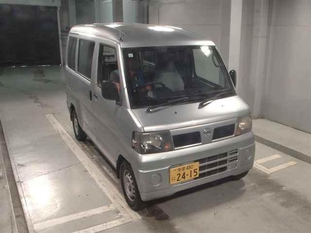 NISSAN CLIPPER VAN 2009