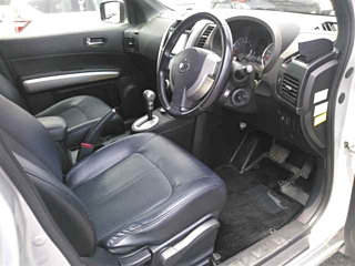 NISSAN X-TRAIL 2011