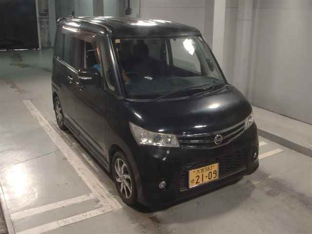 NISSAN ROOX 2012