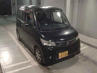 NISSAN ROOX 2012