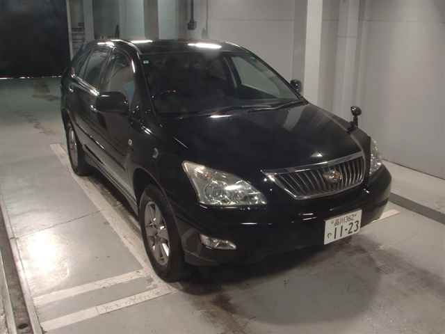 TOYOTA HARRIER 2009
