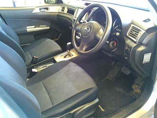 SUBARU EXIGA 2010