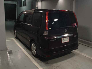 NISSAN SERENA 2010