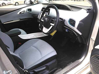 TOYOTA PRIUS 2016