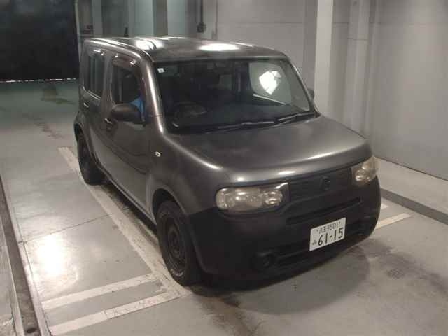 NISSAN CUBE 2010