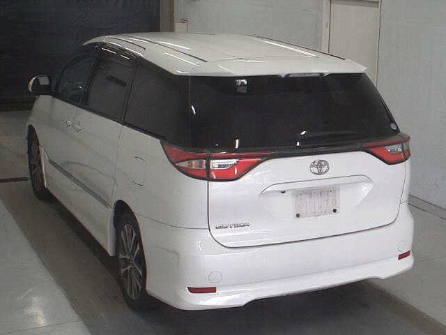 TOYOTA ESTIMA 2017