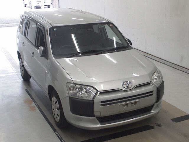TOYOTA SUCCEED 2020