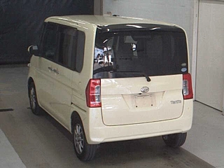 DAIHATSU TANTO 2018