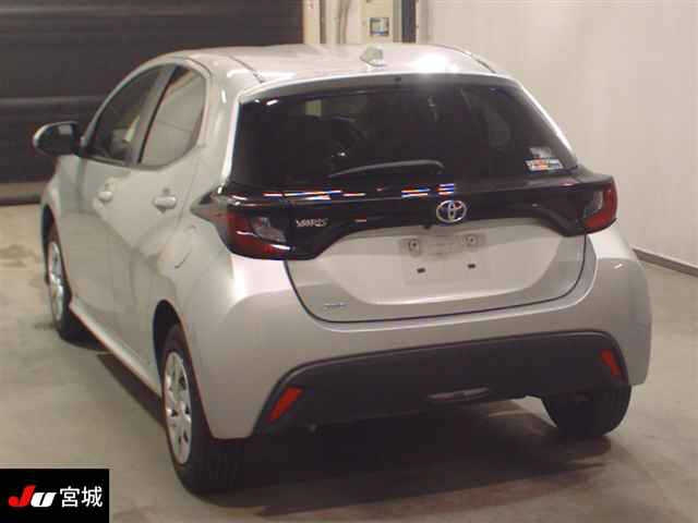 TOYOTA YARIS 2021