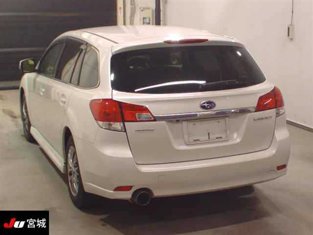 SUBARU LEGACY 2012