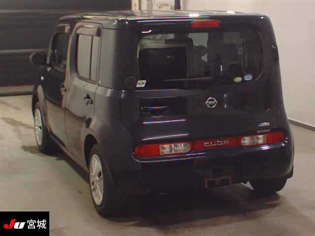 NISSAN CUBE 2012