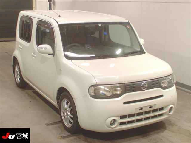NISSAN CUBE 2010