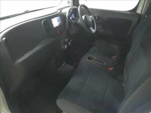 NISSAN CUBE 2010