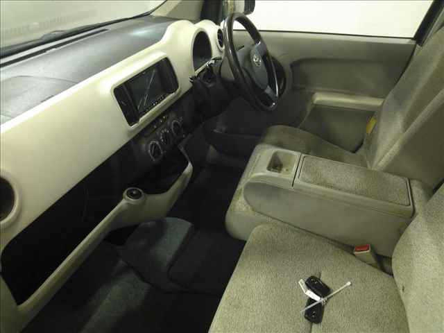 TOYOTA PASSO 2010