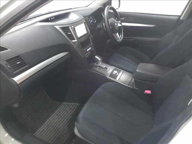 SUBARU LEGACY 2010