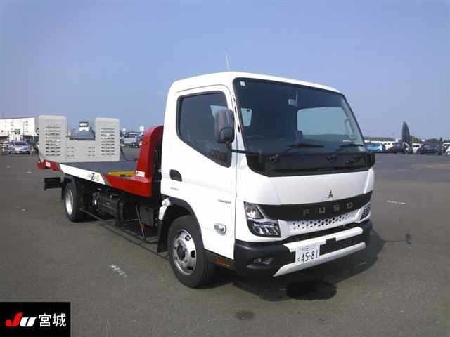 MITSUBISHI CANTER 2023